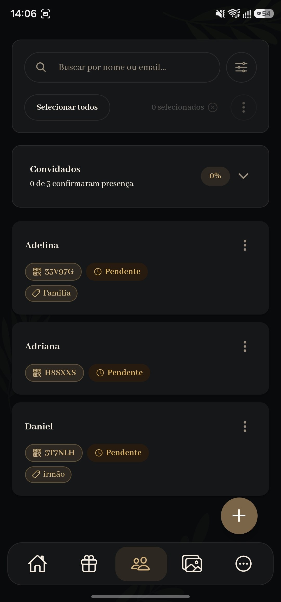 Lista de convidados e RSVP no Hostit